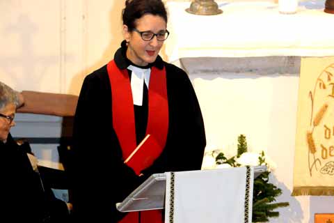 Pastorin Christiane Kahlert zur Orgelweihe in Holzhausen 2017